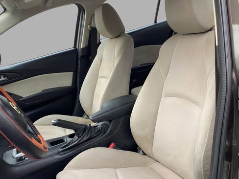 Used 2014 MAZDA MAZDA3 i SV image 20