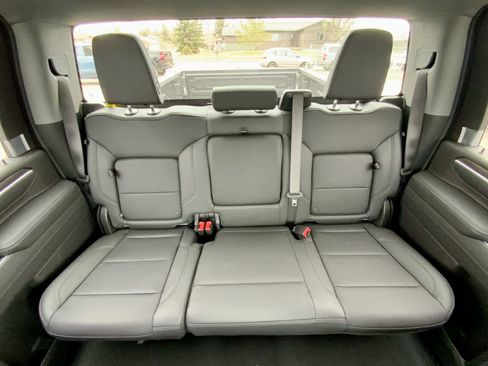 New 2026 GMC Sierra 3500 SLT image 35