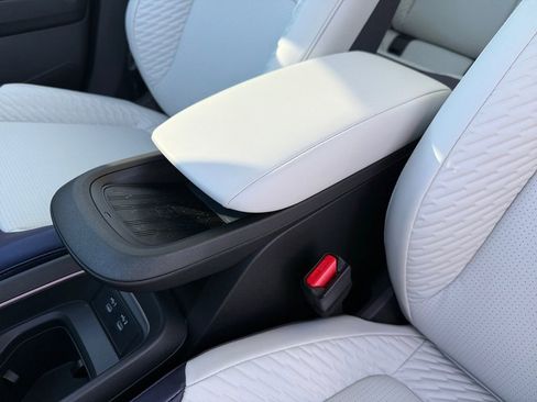 New 2026 Nissan Leaf Platinum+ image 23