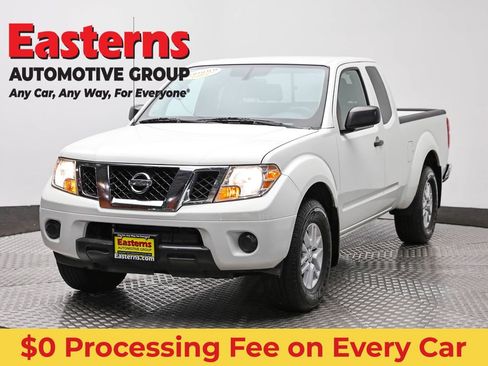 Used 2021 Nissan Frontier SV AWD/4WD image 1
