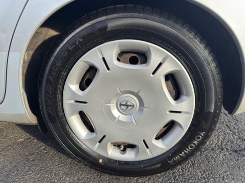 Used 2012 Scion xD image 11