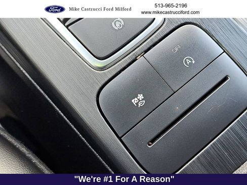 Certified 2024 Ford Escape ST-Line image 16