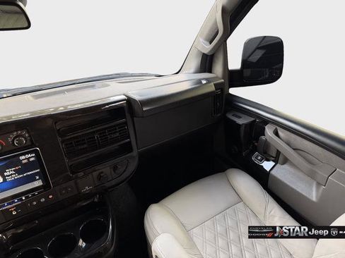 Used 2024 GMC Savana 2500 Extended w/ Driver Convenience Package RWD image 18