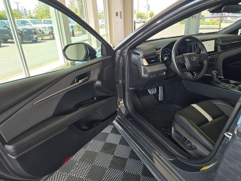 Certified 2025 Toyota Camry SE AWD/4WD image 28