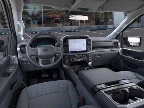 New 2026 Ford F150 XLT w/ XLT Chrome Appearance Package image 10