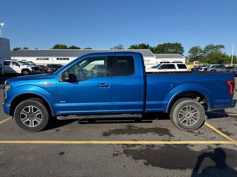 Used 2015 Ford F150 XLT w/ Equipment Group 302A Luxury AWD/4WD image 3