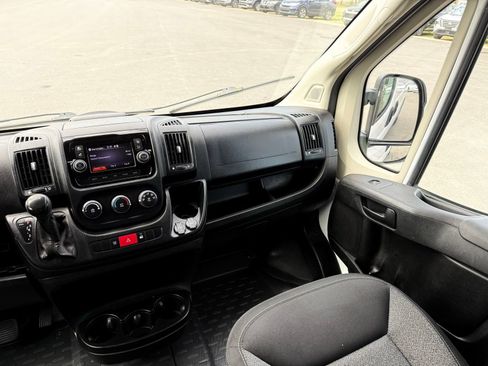 Used 2021 RAM ProMaster 2500 image 23