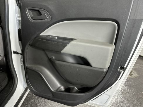 Used 2019 Chevrolet Colorado W/T w/ WT Convenience Package image 36