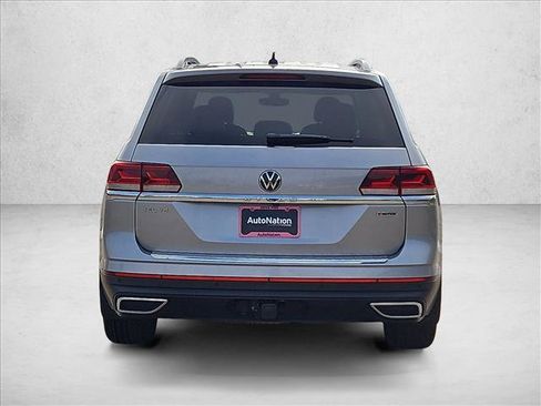 Used 2022 Volkswagen Atlas SEL AWD/4WD image 13