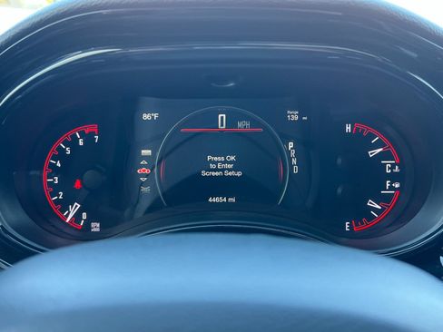 Used 2025 Dodge Durango GT AWD/4WD image 31