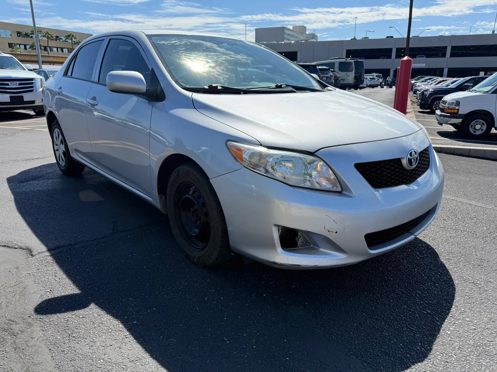 Used 2010 Toyota Corolla LE FWD image 3