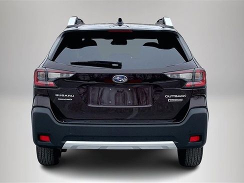 Used 2024 Subaru Outback Touring image 4