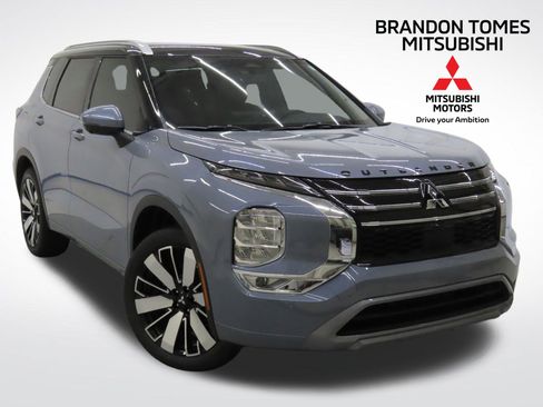 New 2025 Mitsubishi Outlander SEL image 1