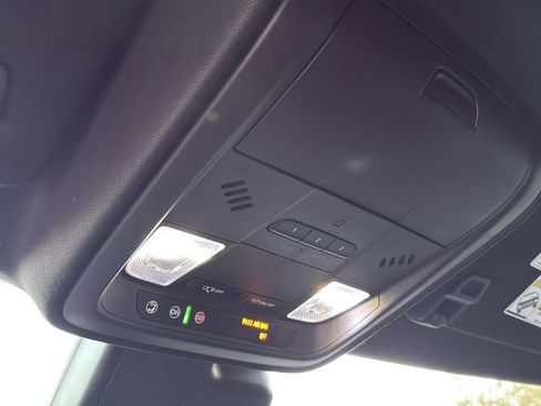 Used 2019 Cadillac XT4 Sport image 23