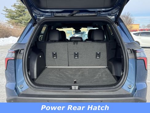 Used 2025 Chevrolet Equinox RS w/ Convenience Package III image 13