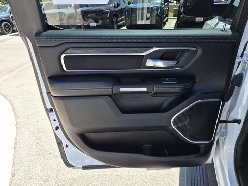 Used 2023 RAM 1500 Laramie RWD image 36