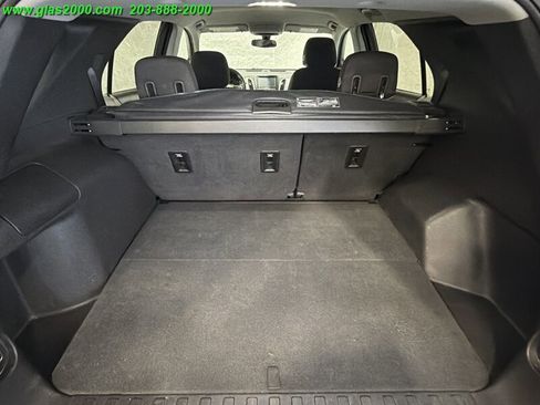 Used 2018 Chevrolet Equinox LS AWD/4WD image 15