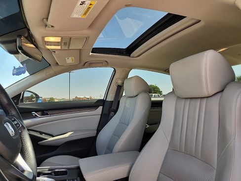 Used 2018 Honda Accord EX-L image 7