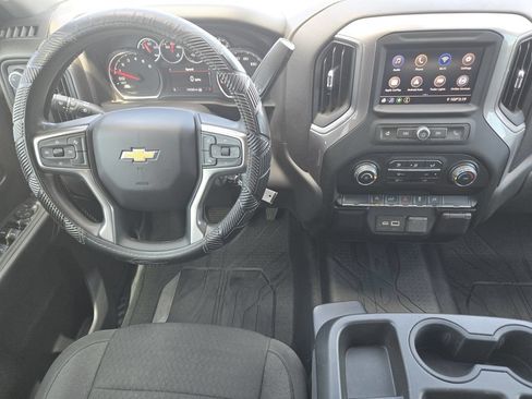 Used 2022 Chevrolet Silverado 1500 Custom w/ LPO, Dark Essentials Package AWD/4WD image 34