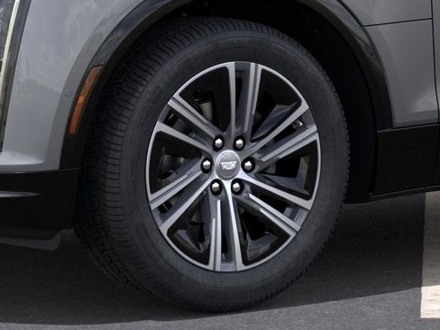 New 2026 Cadillac Lyriq Premium Luxury image 9