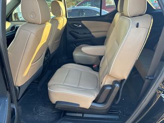 Used 2023 Chevrolet Traverse Premier video 3