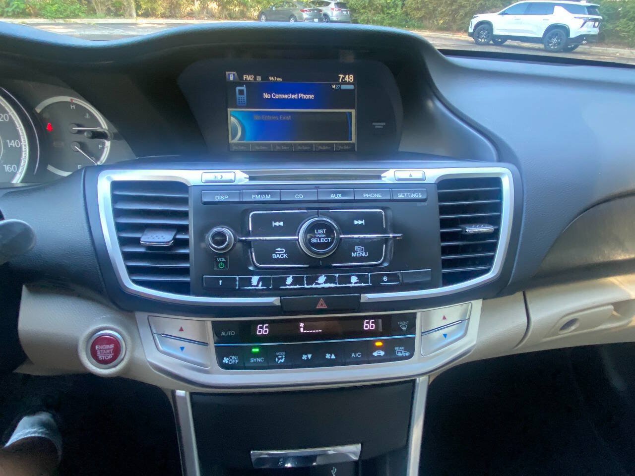 Used 2013 Honda Accord EX image 30