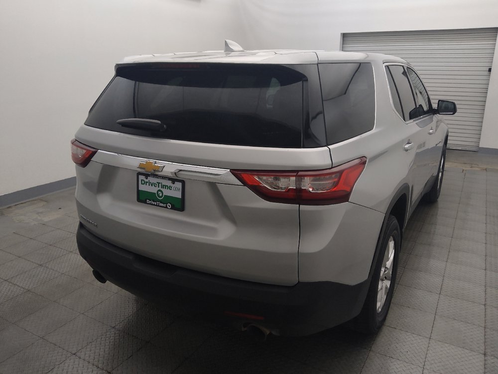Used 2020 Chevrolet Traverse LS FWD image 7