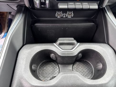 Used 2025 RAM 1500 Big Horn AWD/4WD image 21