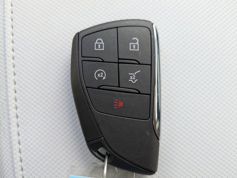 New 2026 Chevrolet Equinox EV LT w/ LPO, All-Weather Mat Package image 32