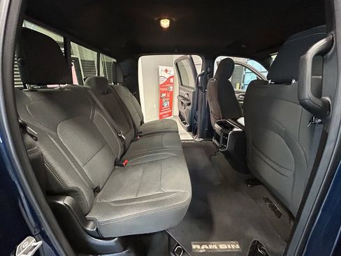Used 2020 RAM 1500 Big Horn AWD/4WD image 42