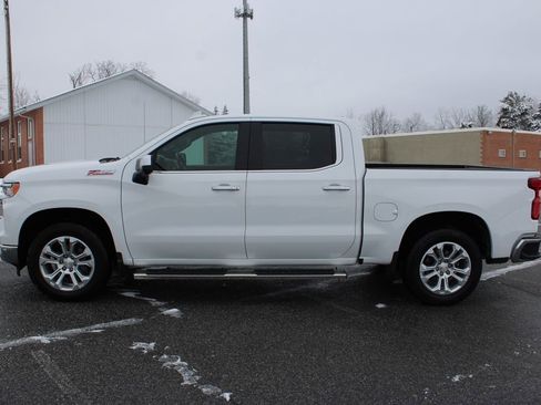 Used 2022 Chevrolet Silverado 1500 LTZ image 6
