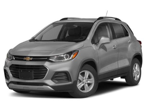 Used 2022 Chevrolet Trax LT w/ LT Convenience Package image 4