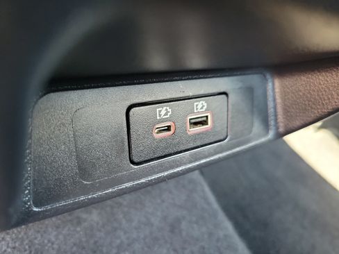 Used 2025 Nissan Altima 2.5 SV AWD/4WD image 13