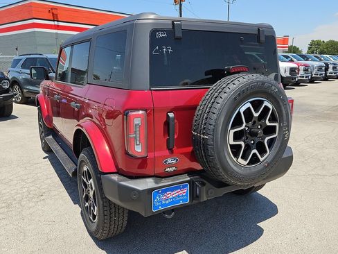 New 2026 Ford Bronco Outer Banks AWD/4WD image 9