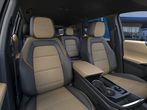 New 2027 Chevrolet Equinox ACTIV w/ Safety and Technology Package AWD/4WD image 40
