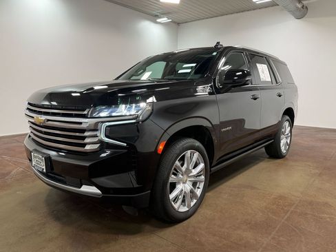 Used 2023 Chevrolet Tahoe High Country AWD/4WD image 39