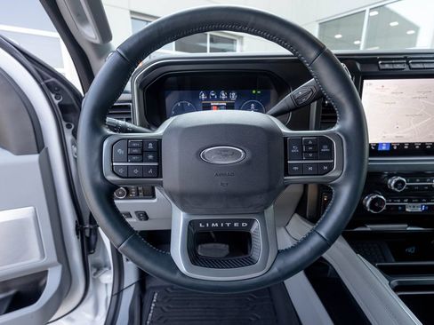 Used 2024 Ford F450 Limited w/ FX4 Off-Road Package AWD/4WD image 31