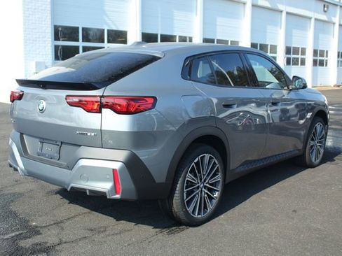 New 2026 BMW X2 xDrive28i w/ Technology Package image 9