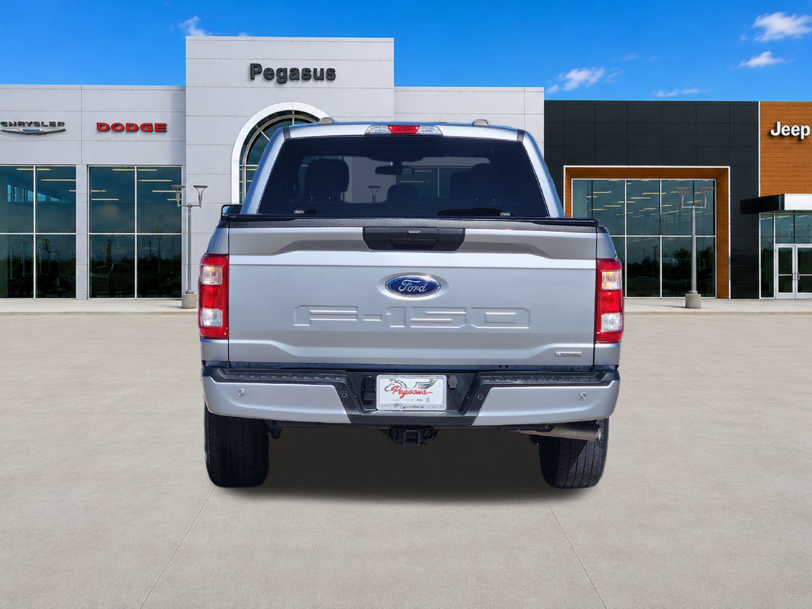 Used 2023 Ford F150 XL w/ STX Appearance Package RWD image 8