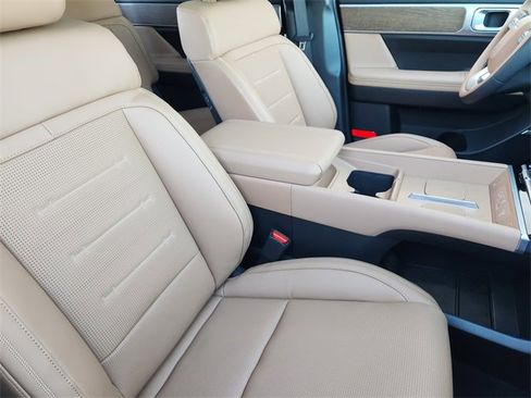 Used 2026 Hyundai Santa Fe Calligraphy image 10