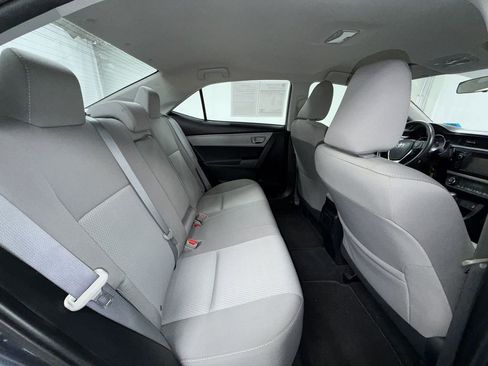 Used 2015 Toyota Corolla LE image 18