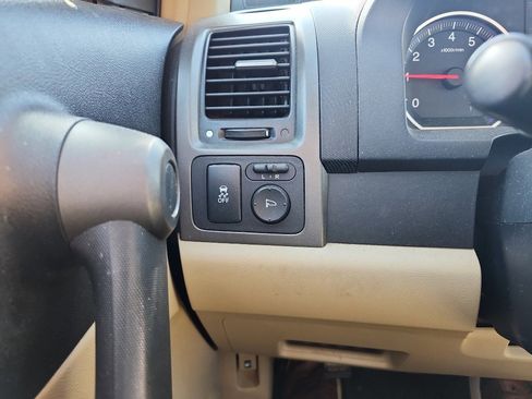 Used 2010 Honda CR-V EX image 17