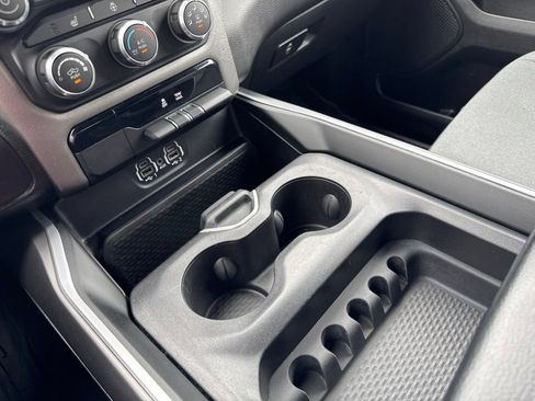 Used 2023 RAM 1500 Big Horn AWD/4WD image 38