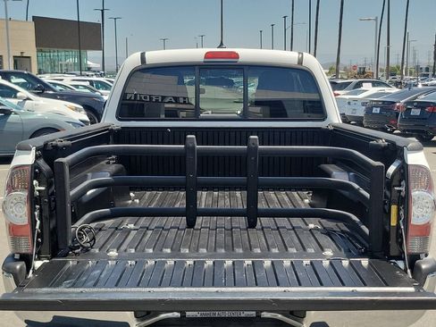 Used 2014 Toyota Tacoma 2WD Access Cab w/ SR5 Package image 9