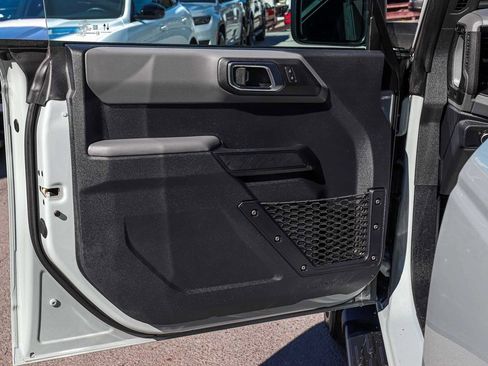 Used 2022 Ford Bronco Big Bend image 11