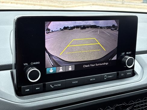 Certified 2023 Honda Accord LX image 30