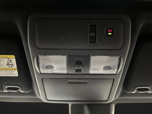 Used 2023 Nissan Frontier PRO-4X image 28