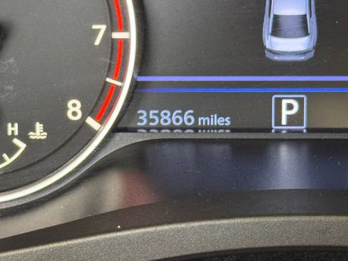 Used 2025 Nissan Altima 2.5 SV FWD image 4