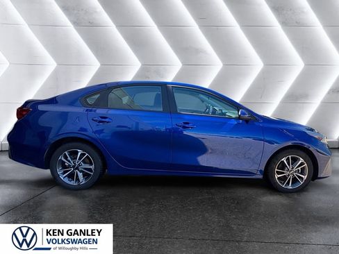 Used 2023 Kia Forte LXS FWD image 6
