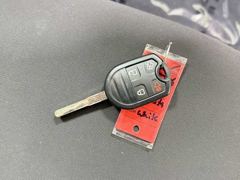 Used 2018 Ford Fiesta SE FWD image 30